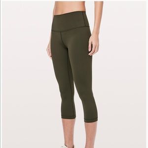 Lululemon Olive cropped pants